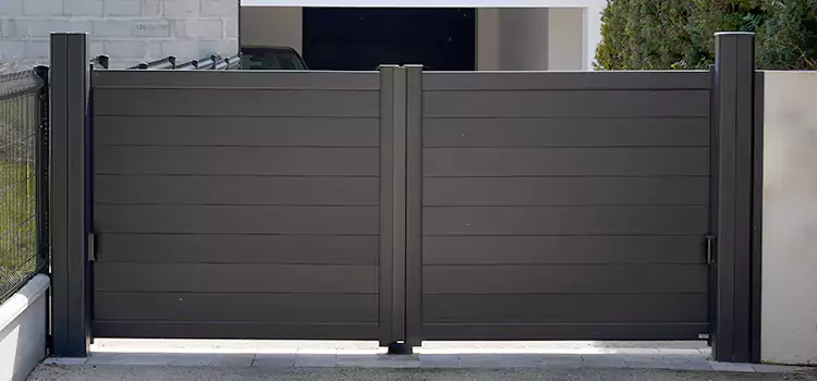 Common Residential Gate Issues We Resolve in Rockford, IL