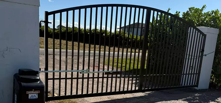 Driveway Fence Repair Rockford