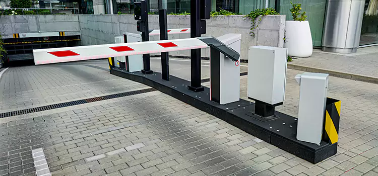 Custom Gate Design & Integration Rockford